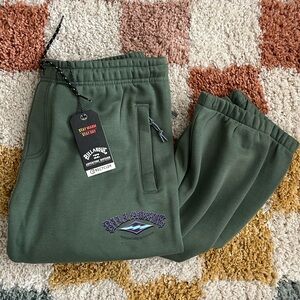 NWT Billabong Green Sweatpants